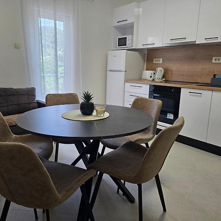 Apartments Marija Супетарска Драга Екстериор снимка