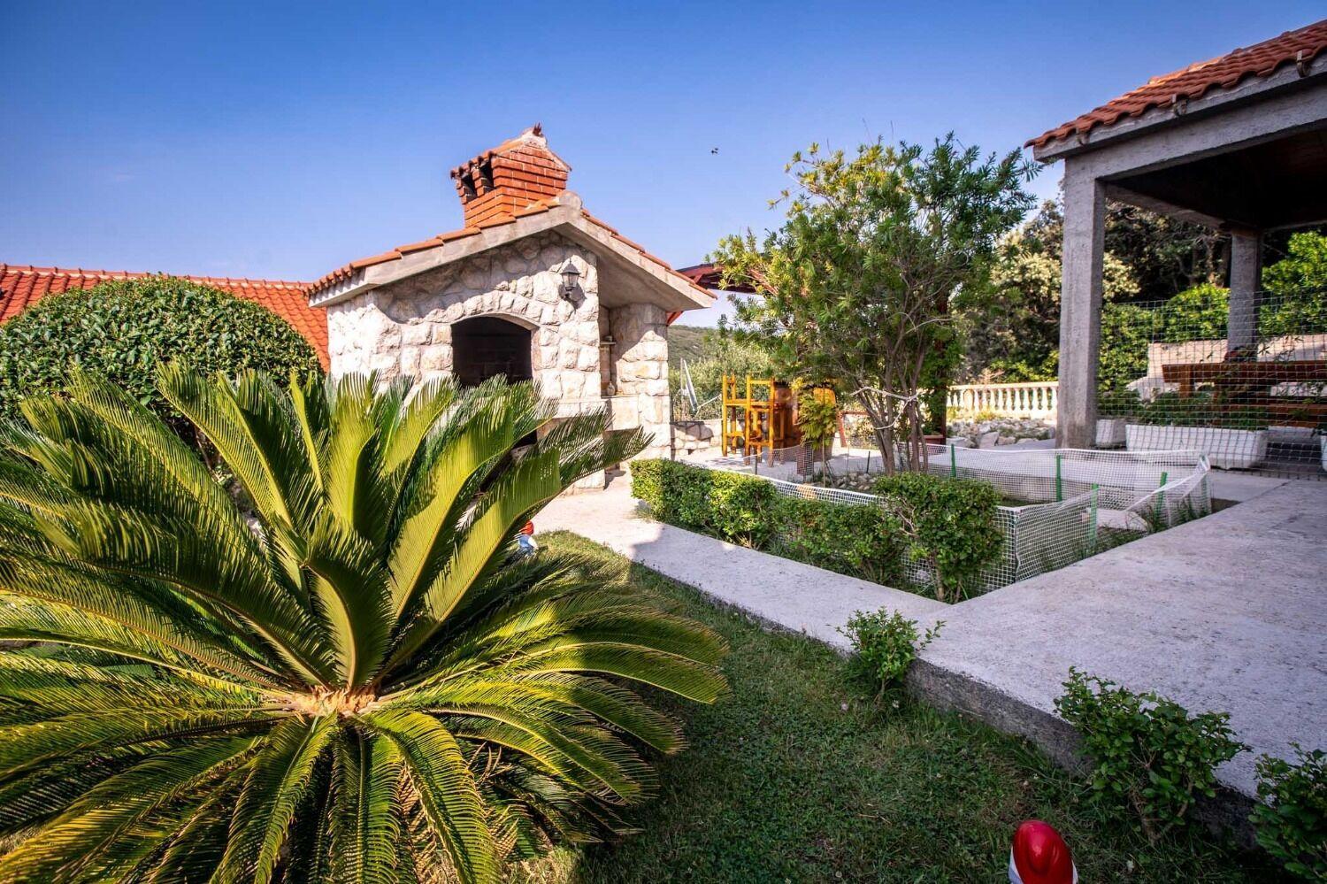Apartments Marija Супетарска Драга Екстериор снимка